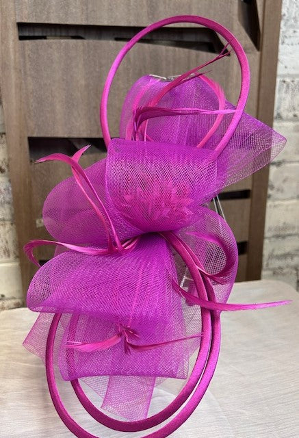 Fuchsia/Feather Fascinator