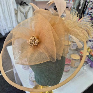 Gold Fascinator