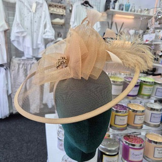 Gold Fascinator