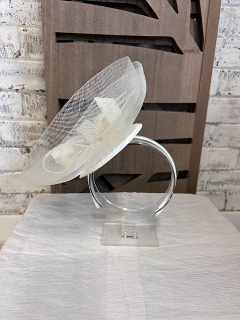 Ivory Fascinator