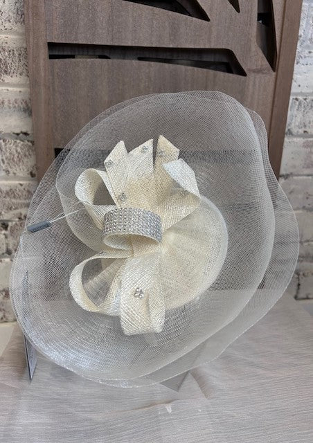 Ivory Fascinator